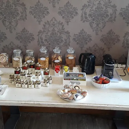 Chiara 3* بييلا