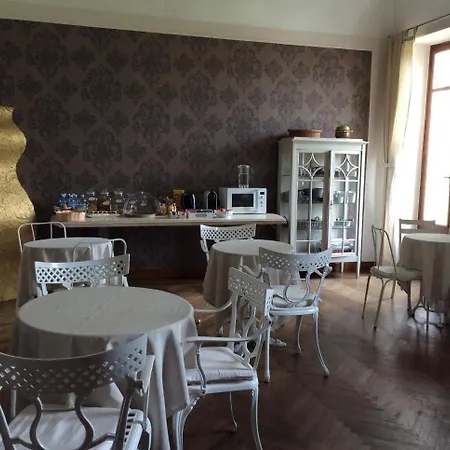 Chiara فندق مبيت وإفطار 3*